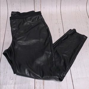 Size 18 - Meghan Markle Faux Leather Legging
